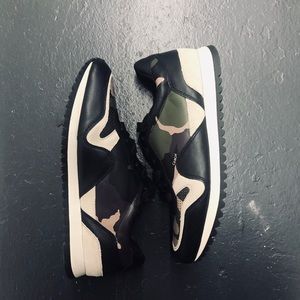 Coach men’s sneakers in camo